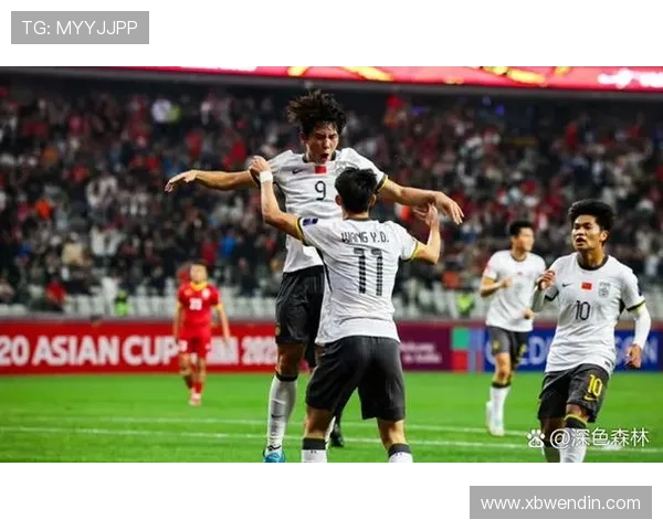 今晚国足比赛精彩视频回顾，重温激动时刻！